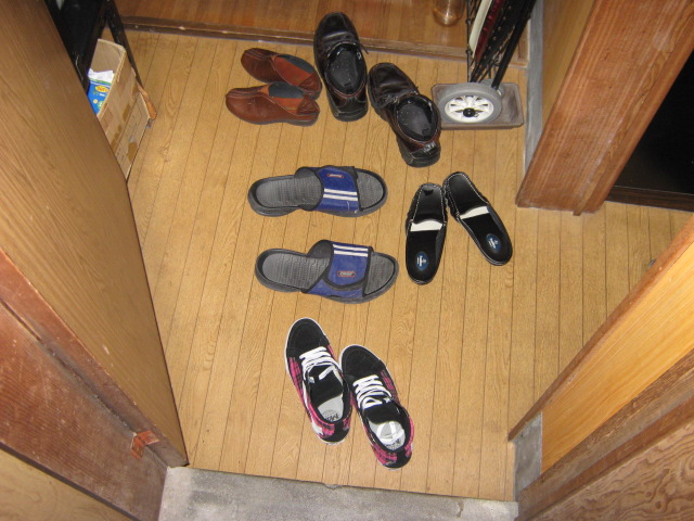 shougatsu-2009-shoes.jpg